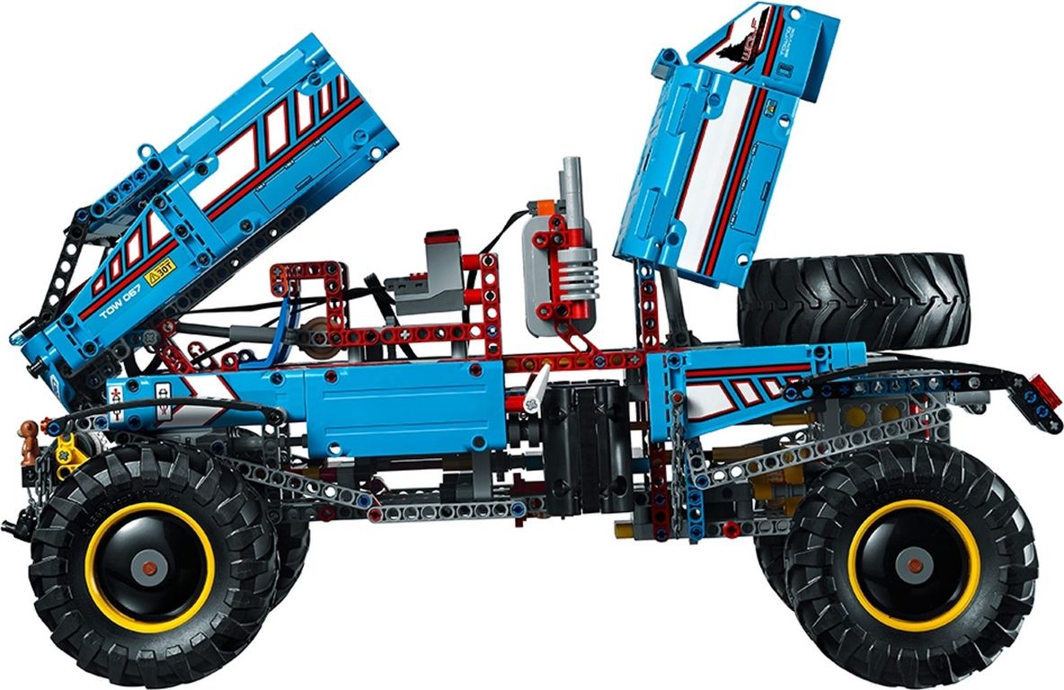 LEGO® Technic Camion Autogrù 6x6 interno