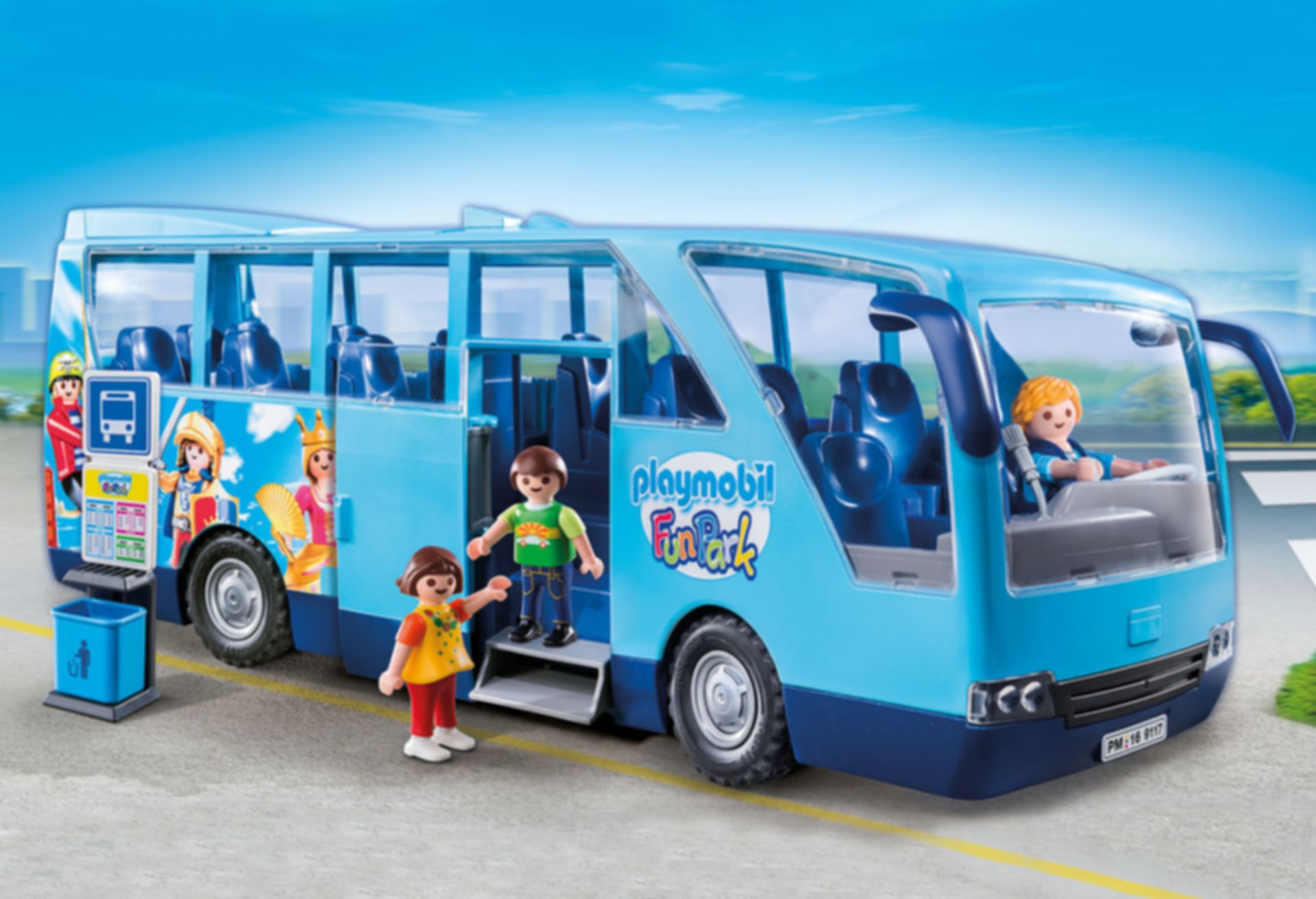 Playmobil® City Life Bus FunPark gameplay