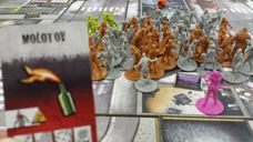 Zombicide Season 2: Prison Outbreak componenten