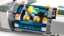 LEGO® City Base di ricerca lunare interno