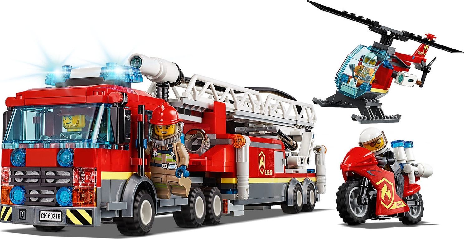 LEGO® City Les pompiers du centre-ville composants