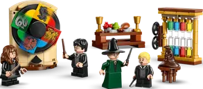 LEGO® Harry Potter™ Hogwarts™ Castle: Sorting Hat™ Ceremony components