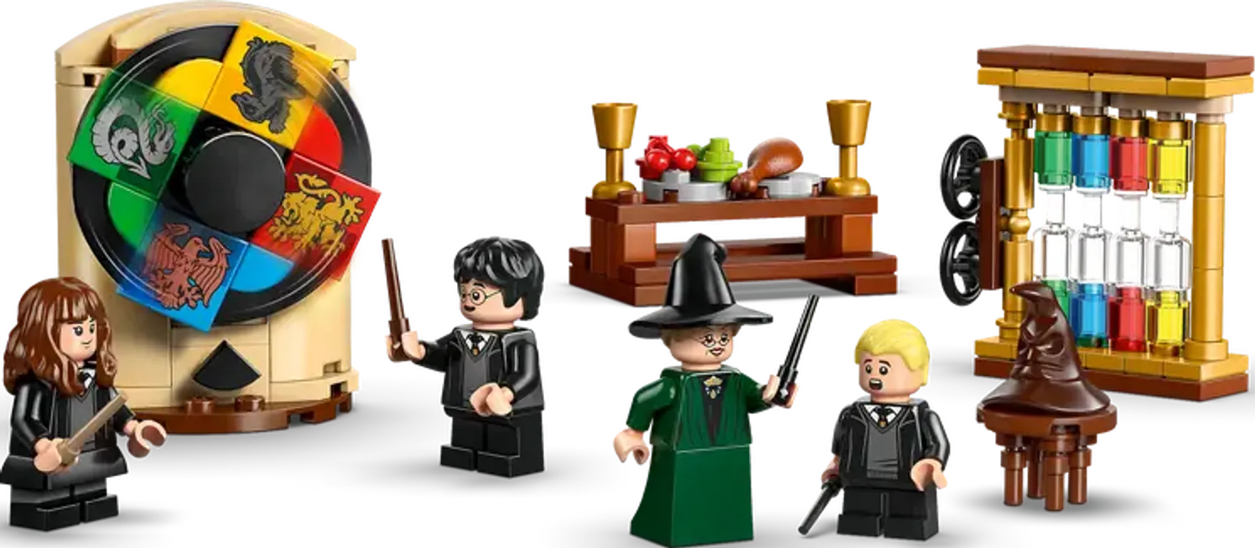 LEGO® Harry Potter™ Hogwarts™ Castle: Sorting Hat™ Ceremony components