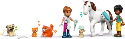 LEGO® Friends Animal Vet Clinic minifigures