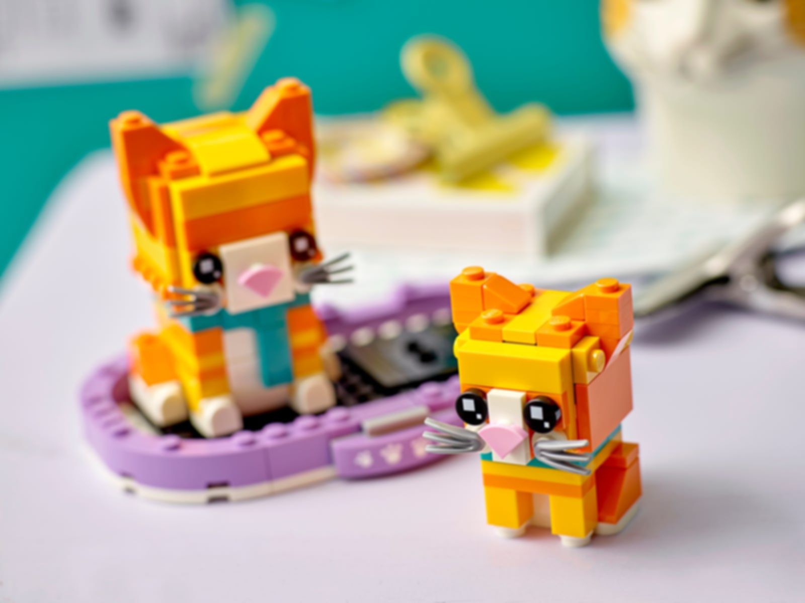 LEGO® BrickHeadz™ Rot getigerte Katze spielablauf