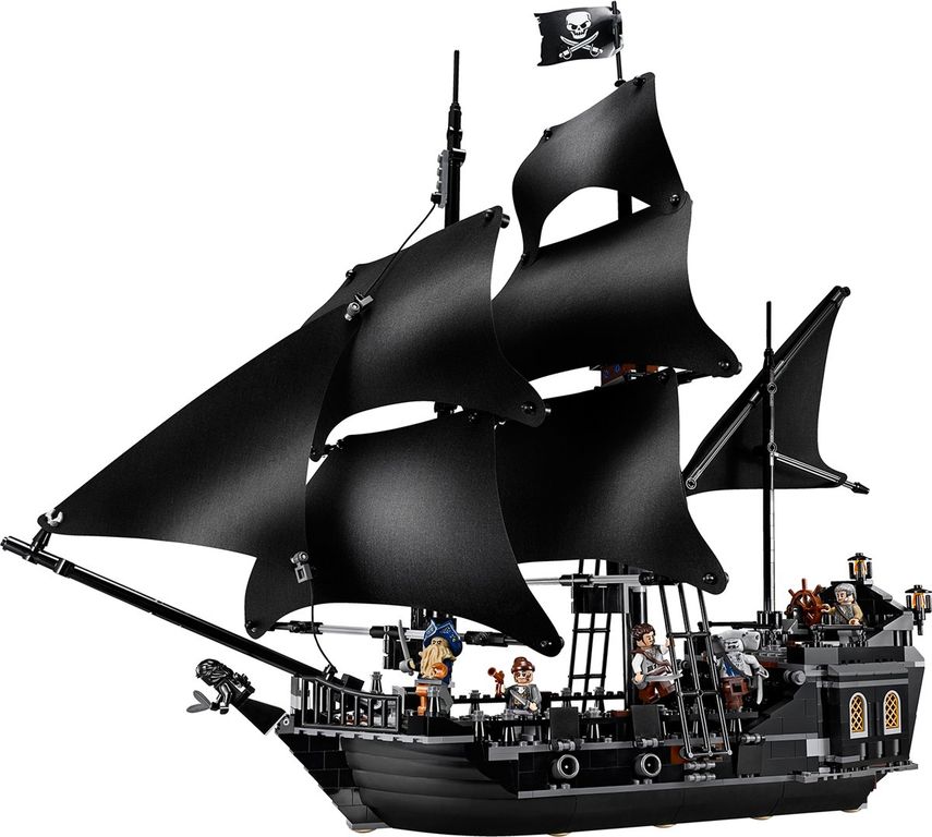 LEGO® Pirates of the Caribbean The Black Pearl components