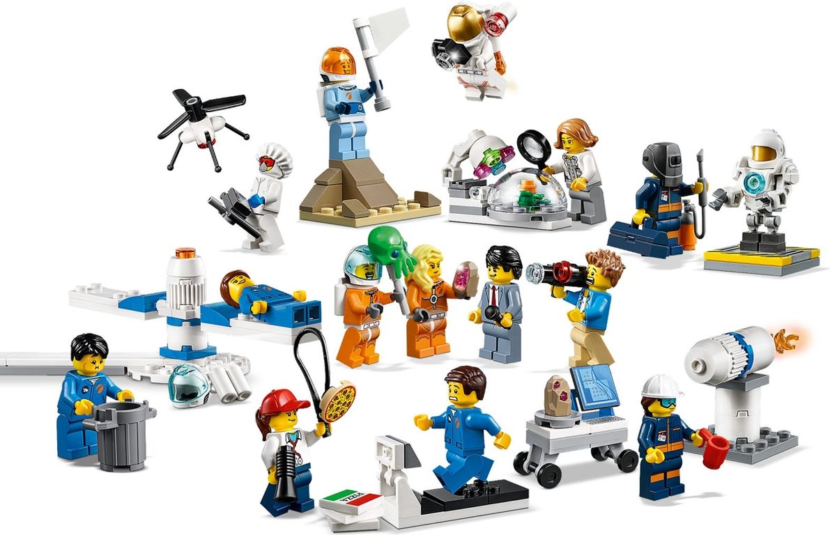 LEGO® City People Pack - Space Research and Development gameplay