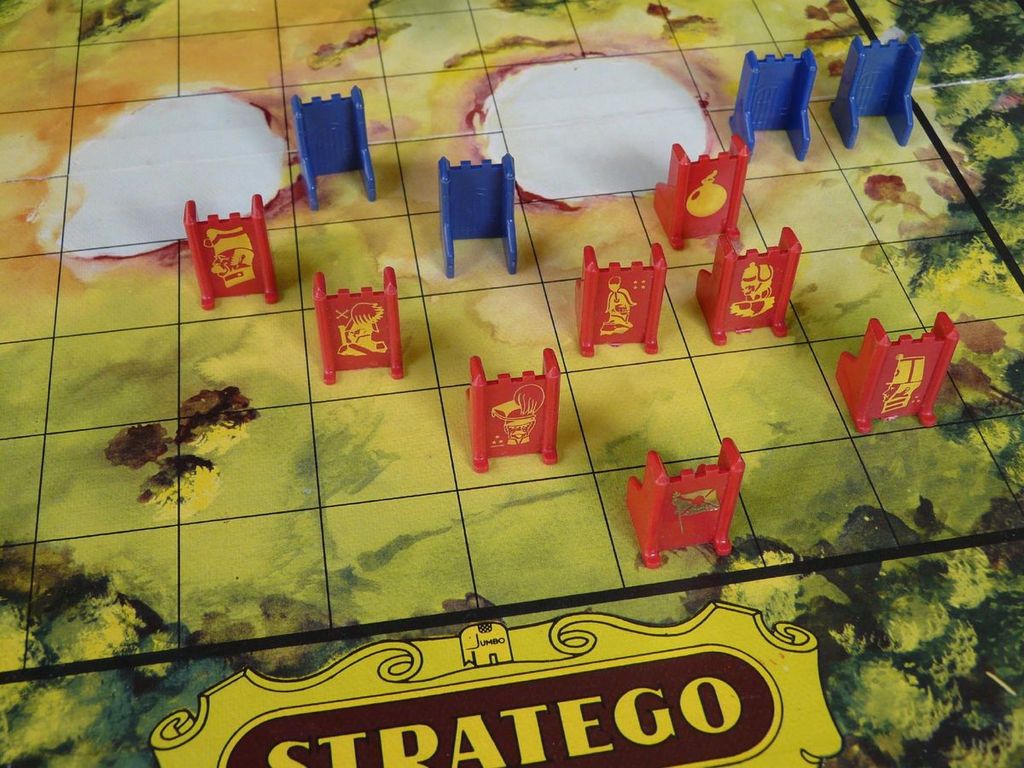 Stratego gameplay