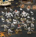 Warhammer 40.000 Tau Empire XV8 Crisis Battlesuit Team