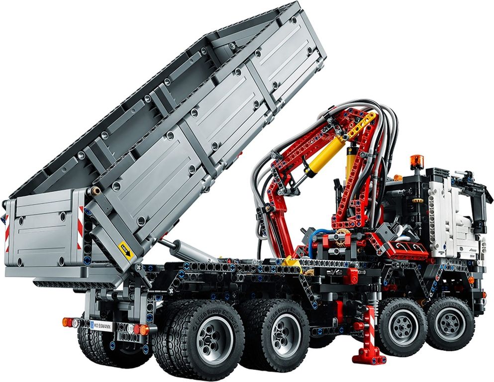 LEGO® Technic Mercedes-Benz Arocs 3245 composants