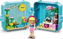 LEGO® Friends Stephanie's Summer Play Cube components