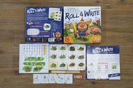 Imperial Settlers: Roll & Write components