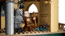 LEGO® Harry Potter™ Hogwarts™ Castle: East Wing minifigures