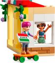 LEGO® Friends Heartlake City Pizzeria components