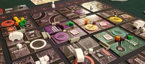 Bloc by Bloc: Uprising jugabilidad