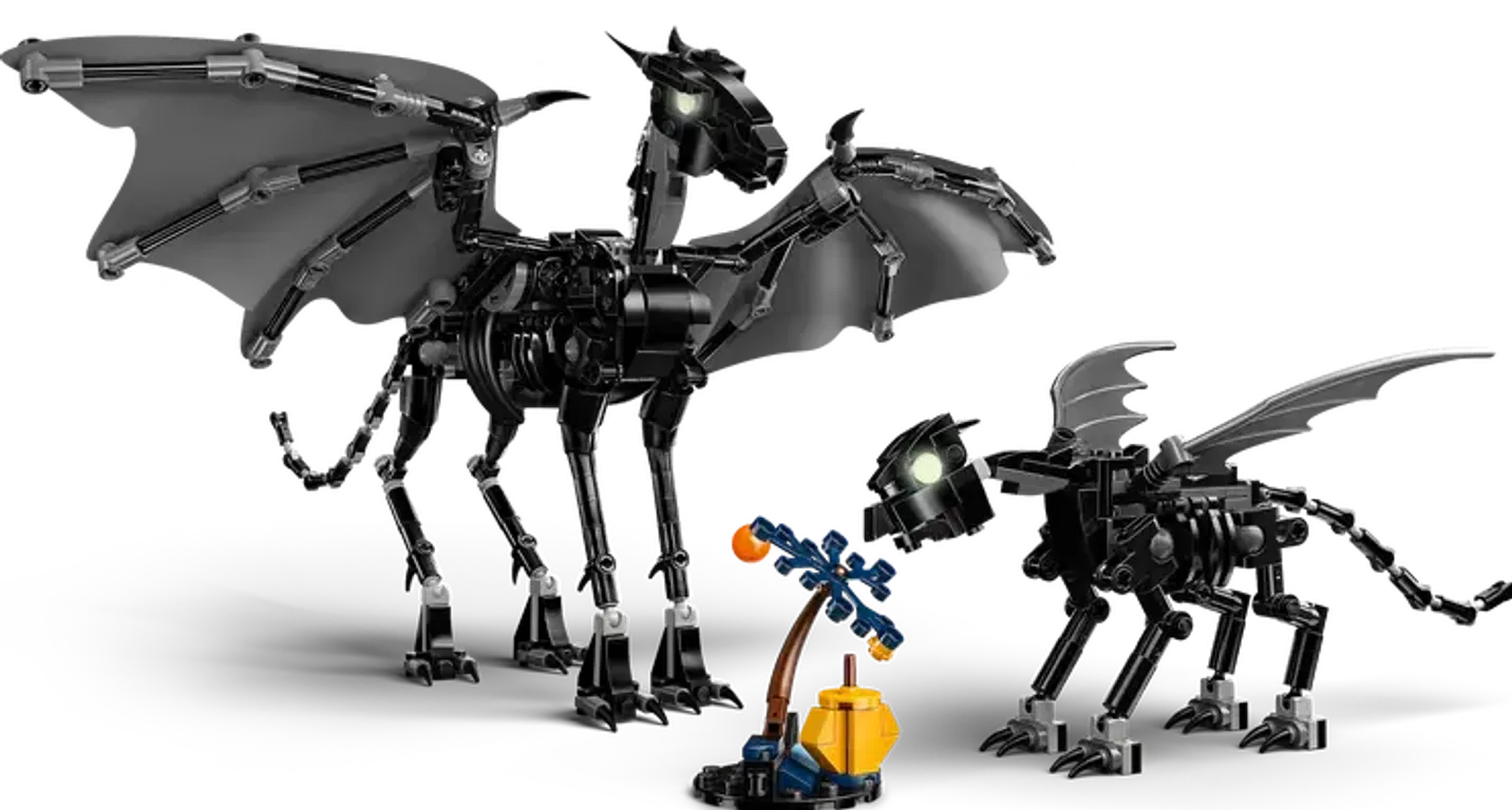 LEGO® Harry Potter™ Thestral Family components