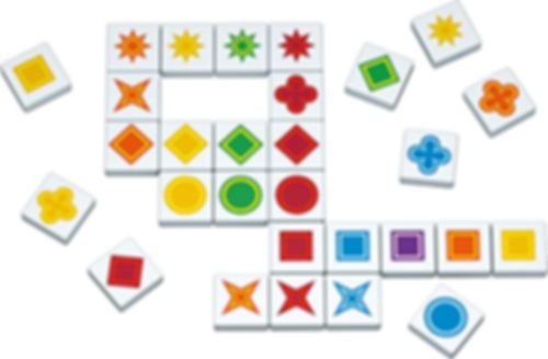 Qwirkle Limited Edition components
