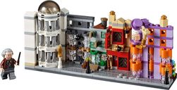 LEGO® Harry Potter™ Diagon Alley Mini Building Set components