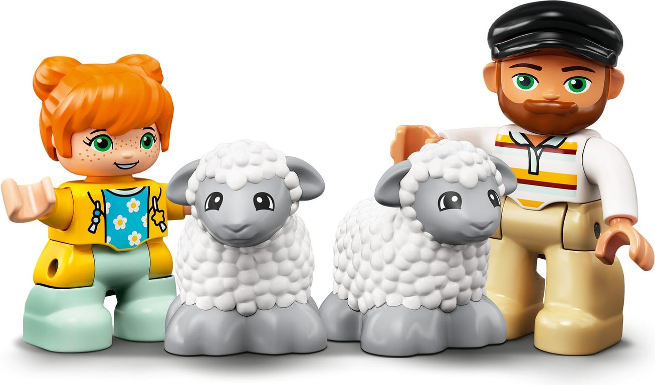 LEGO® DUPLO® Landbouwtractor en dieren verzorgen minifiguren