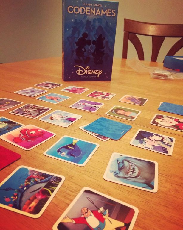 Codenames: Disney Family Edition cards