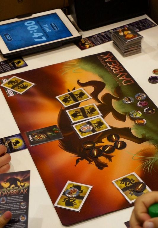 One Night Ultimate Werewolf Daybreak jugabilidad