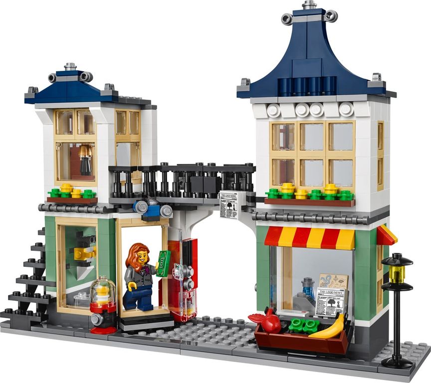 LEGO® Creator Toy & Grocery Shop components