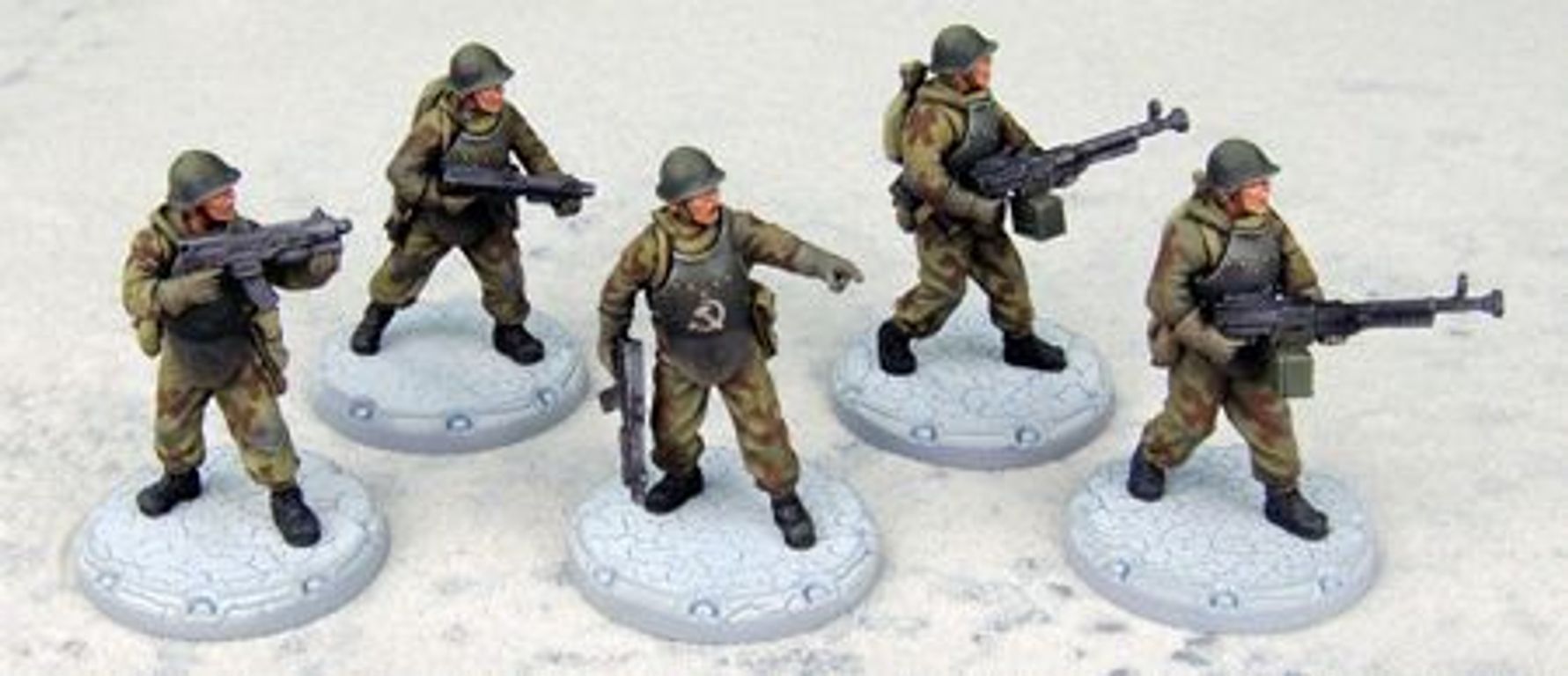 Dust Tactics: SSU Battle Squad - "Frontoviki" miniaturas