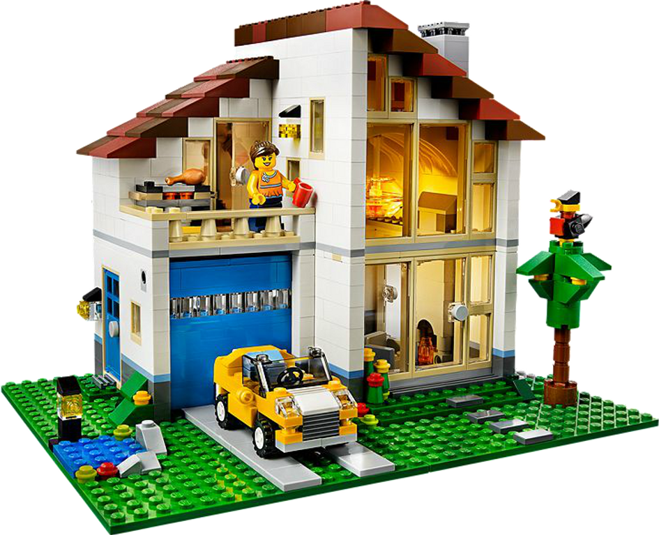 LEGO® Creator Family House gameplay