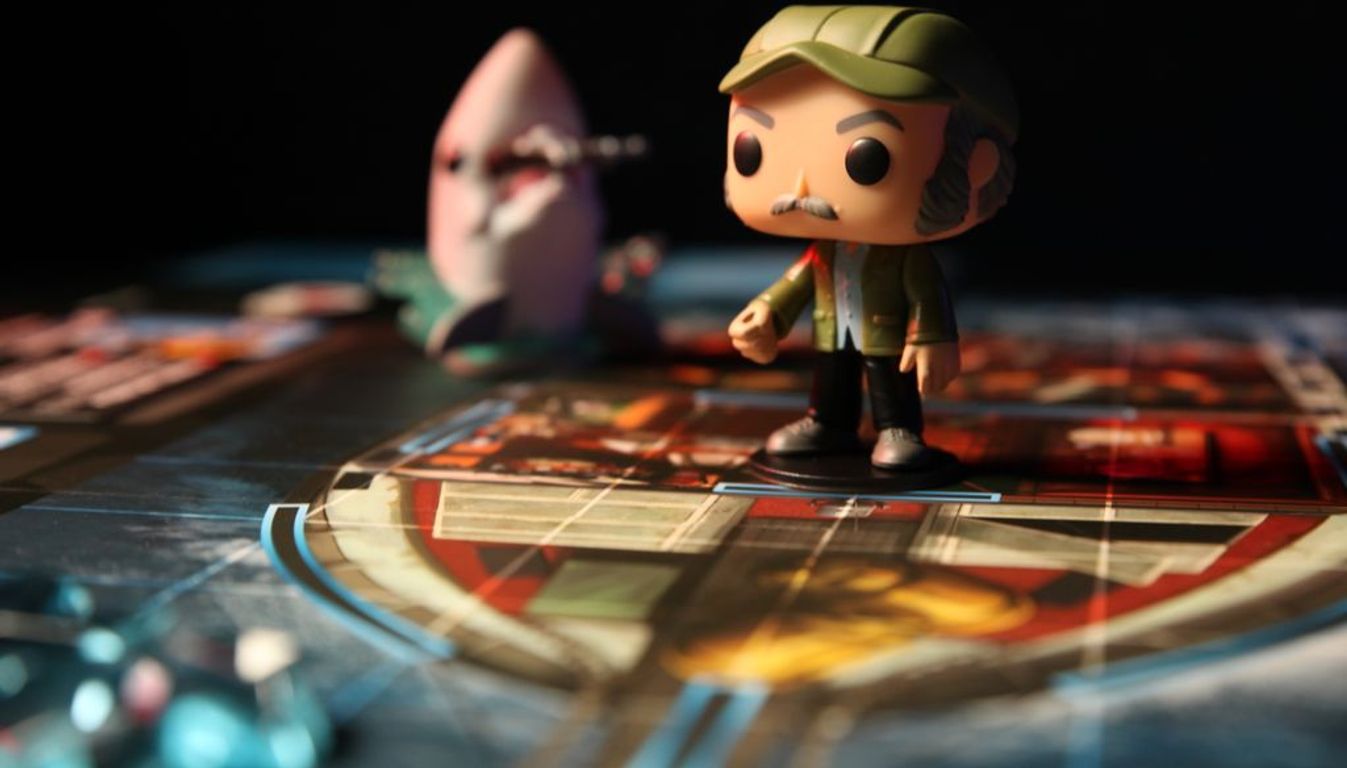 Funkoverse Strategy Game: Jaws 100 miniaturas