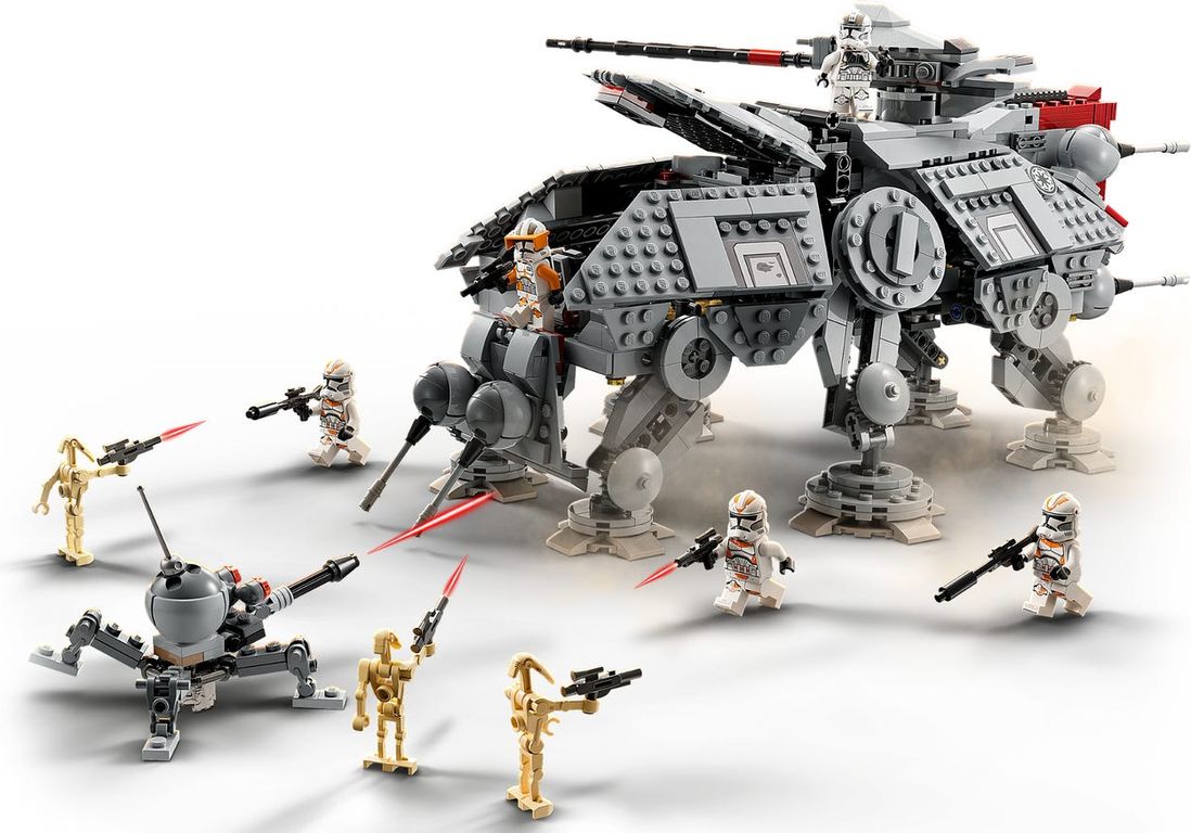 LEGO® Star Wars Caminante AT-TE jugabilidad