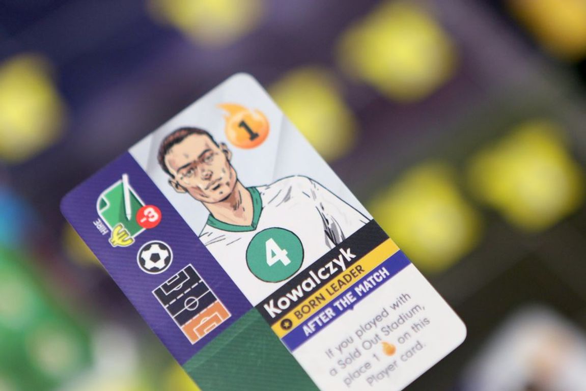 Eleven: Football Manager Board Game karten