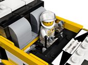 LEGO® Speed Champions 1985 Audi Sport quattro S1 minifigure