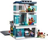 LEGO® City Familiehuis speelwijze