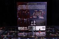 Dead by Daylight: The Board Game parte posterior de la caja