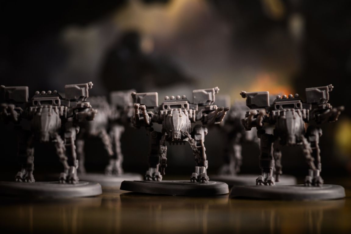 Farsight: The War Chest miniature