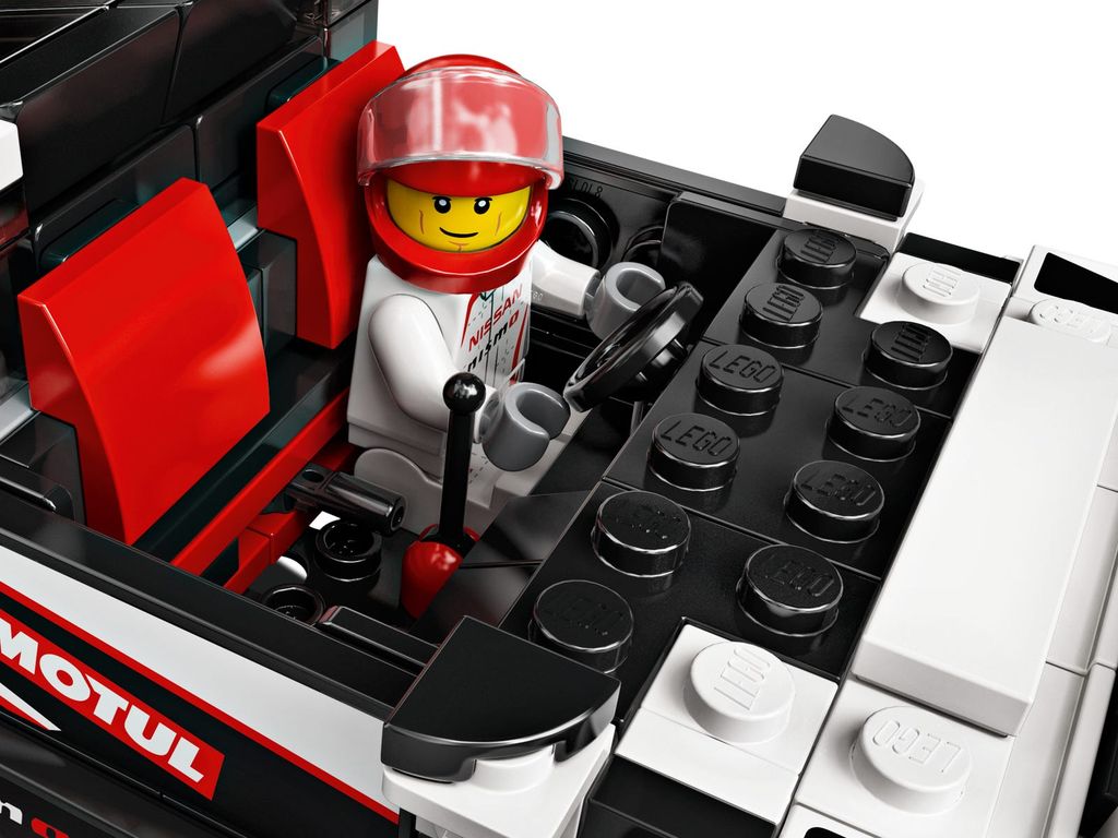 LEGO® Speed Champions Nissan GT-R NISMO interno
