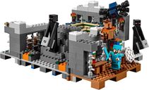 LEGO® Minecraft Le portail de l'air gameplay