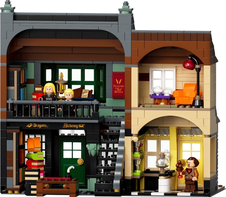LEGO® Harry Potter™ Diagon Alley interno