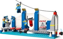 LEGO® City Police Training Academy minifigures