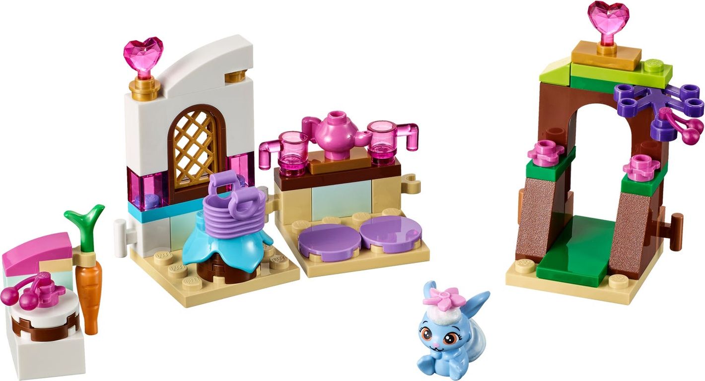 LEGO® Disney Berry's Kitchen components