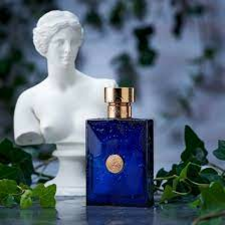 Versace Dylan Blue Eau de Toilette Men's Aftershave 30ml 50ml, 100ml