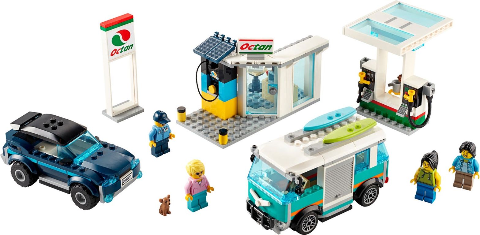 LEGO® City Service Station components