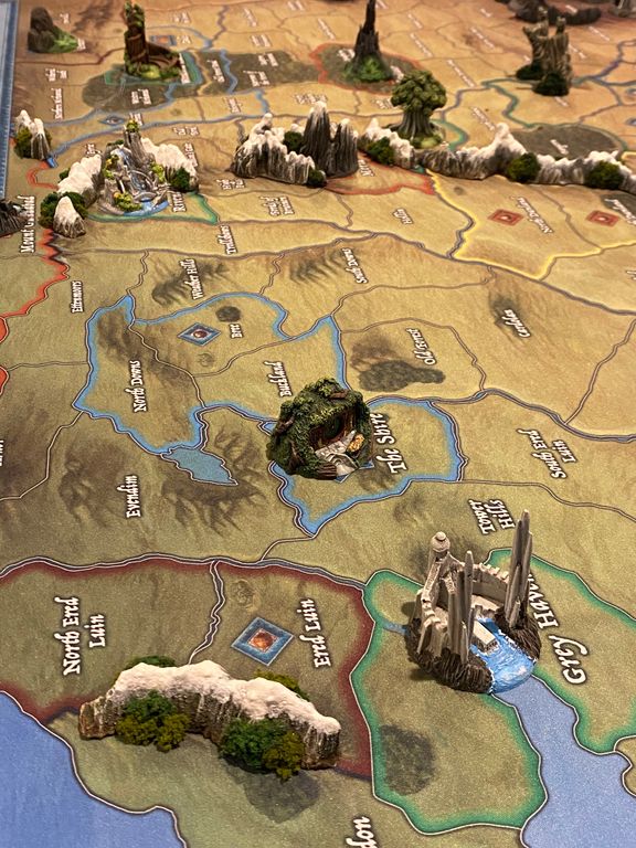 War of the Ring: Deluxe Game Mat gameplay