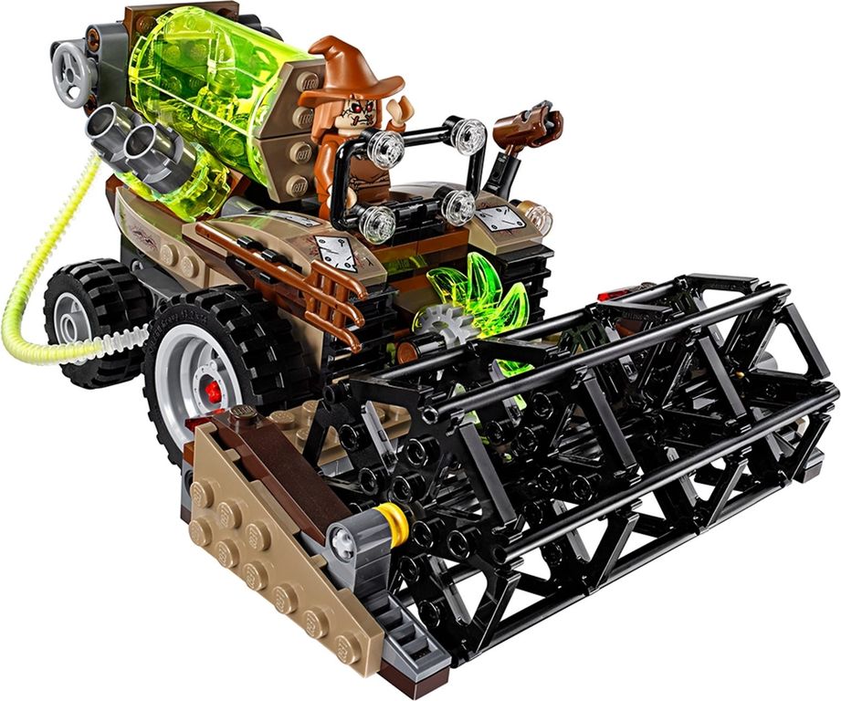 LEGO® DC Superheroes Batman™: Scarecrow™ Harvest of Fear components