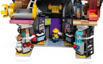 LEGO® Minions Minions and Gru's Family Mansion interior