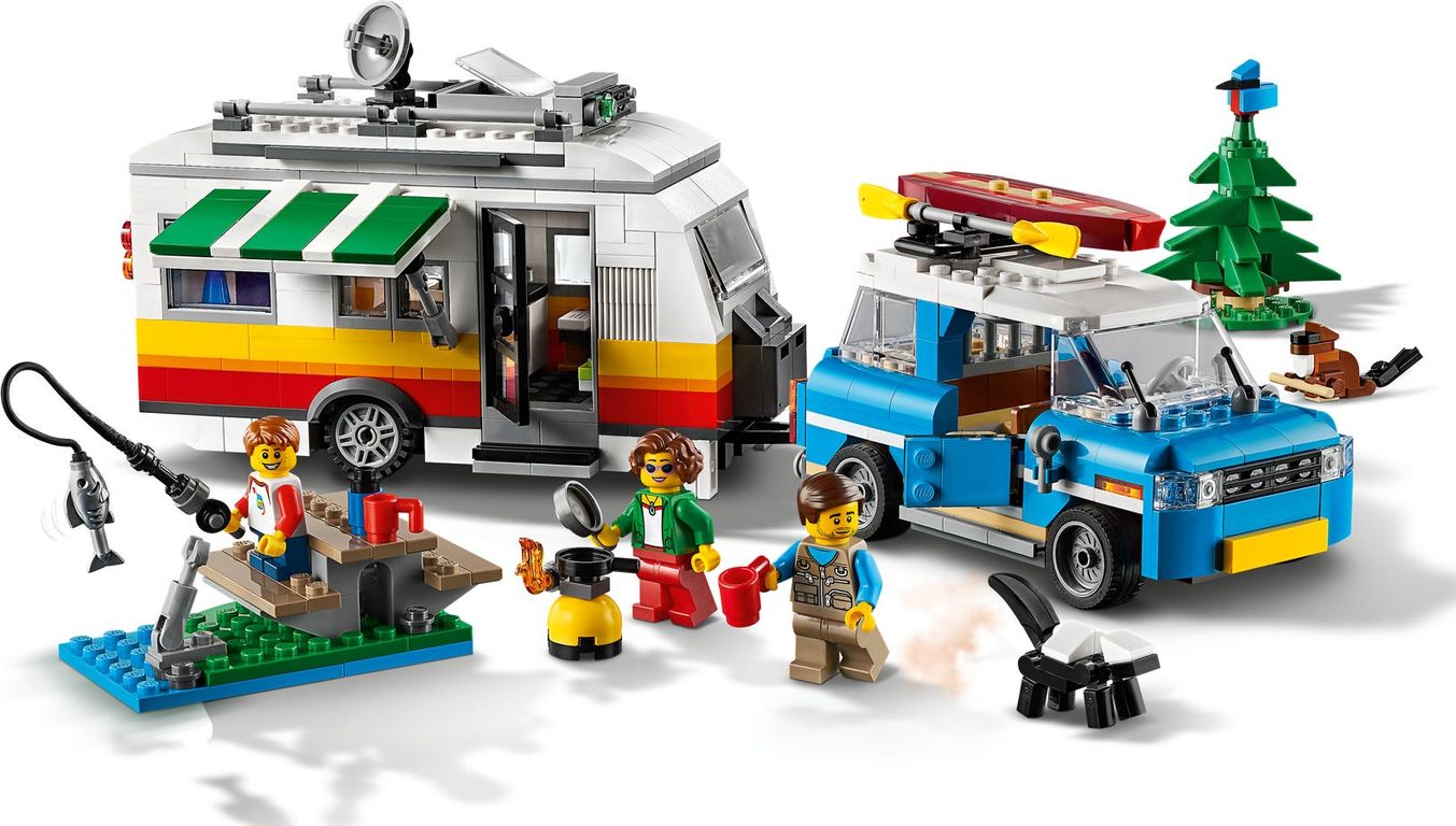 LEGO® Creator Caravan Family Holiday gameplay