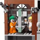 LEGO® Batman Movie Arkham Asylum minifigures