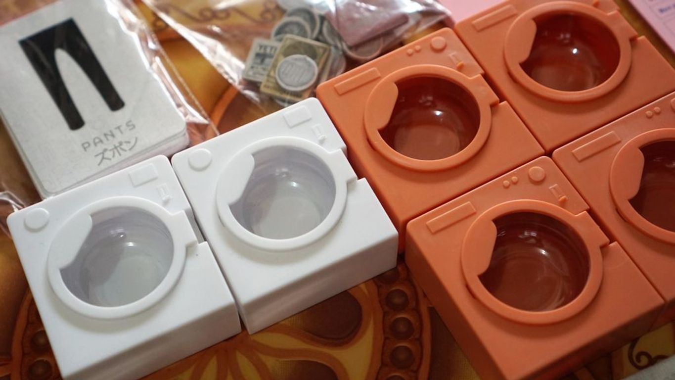TOKYO COIN LAUNDRY components