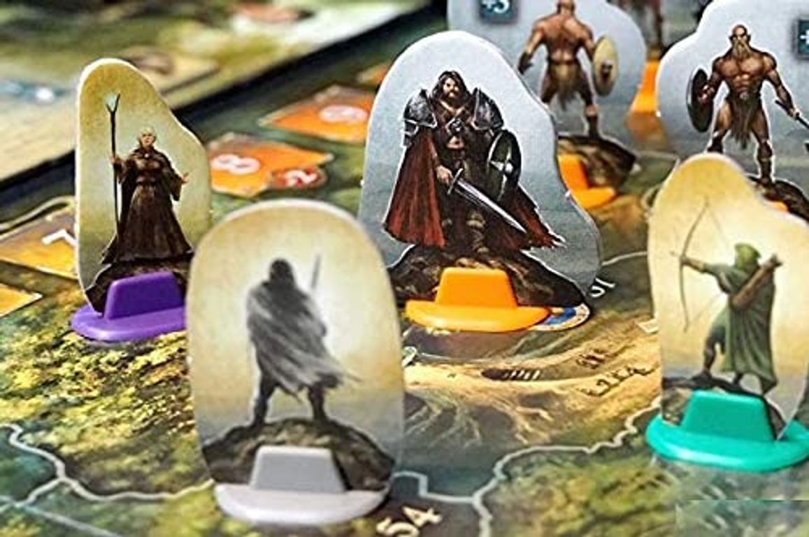 Legends of Andor: New Heroes components