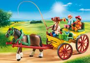 Playmobil® Country Horse-Drawn Wagon gameplay